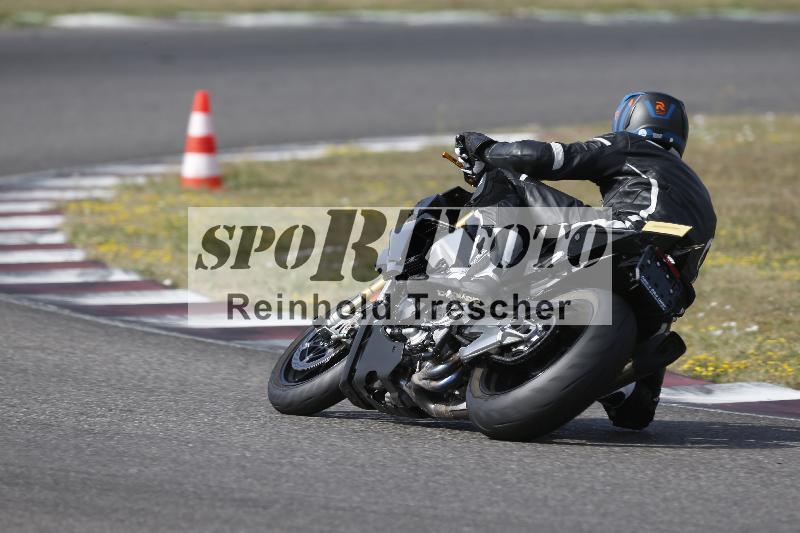 /37 09.08.2026  Pluess Motosport ADR/Einsteiger/23